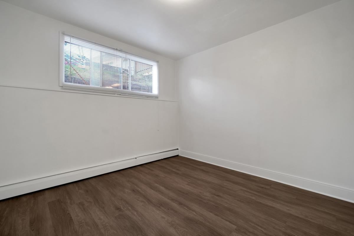 Riverbend Terrace - Photo 13
