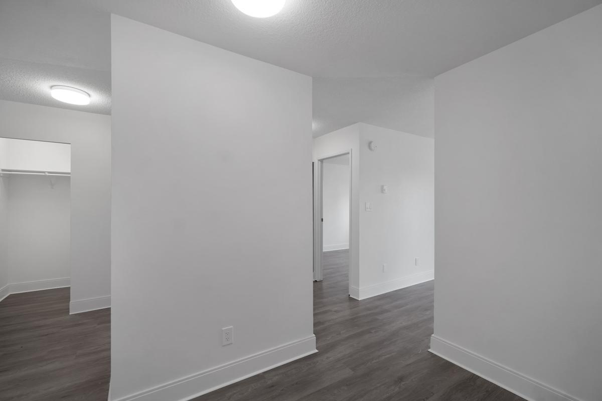 Prideaux Apartments - Photo 13