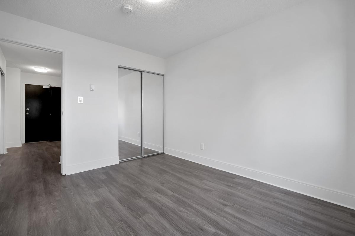 Prideaux Apartments - Photo 16