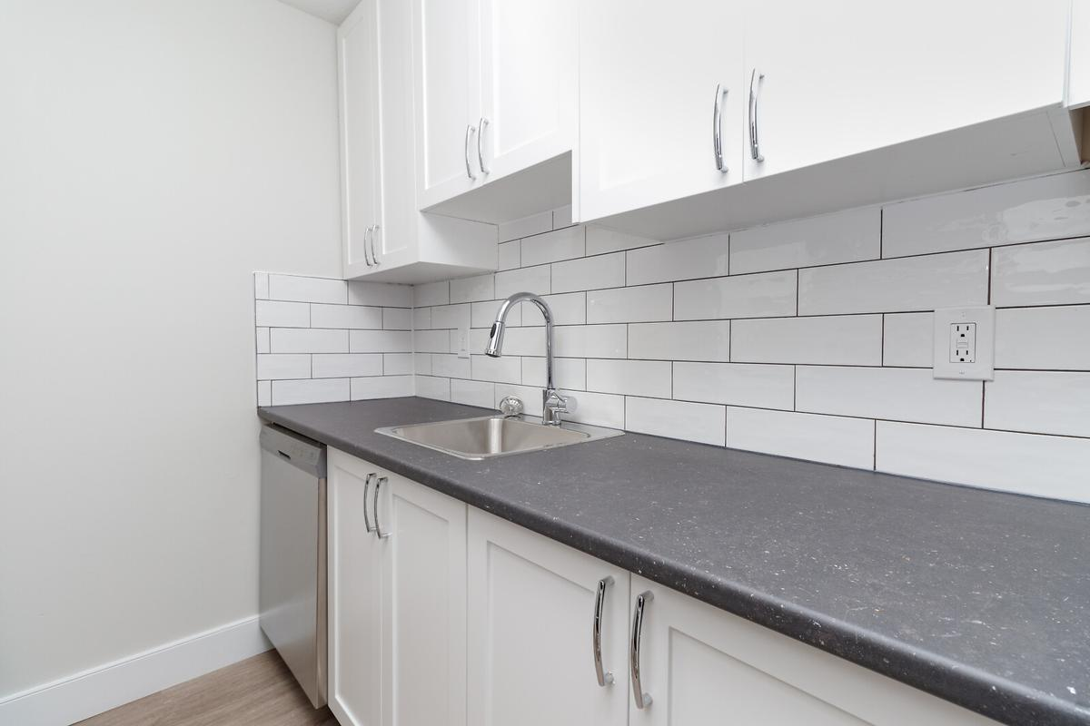 Alderwood Place Apartments