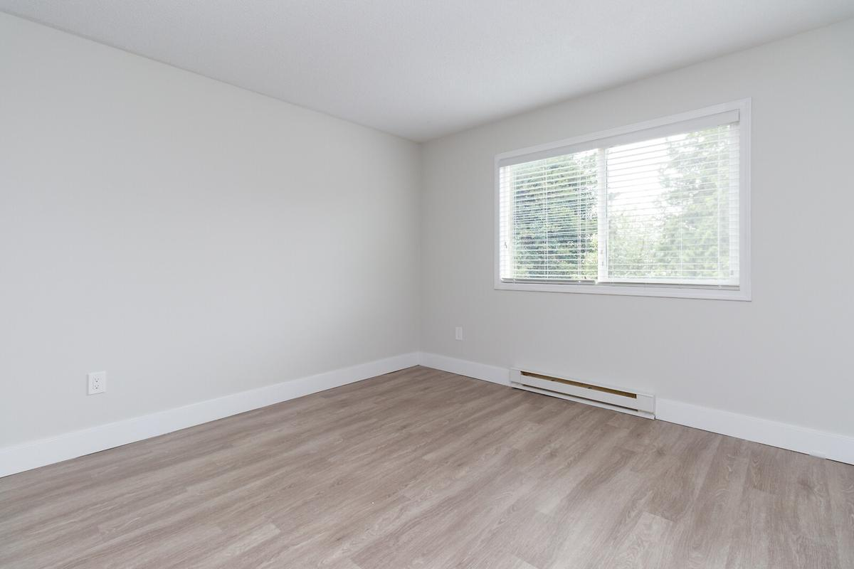Alderwood Place Apartments - Photo 8