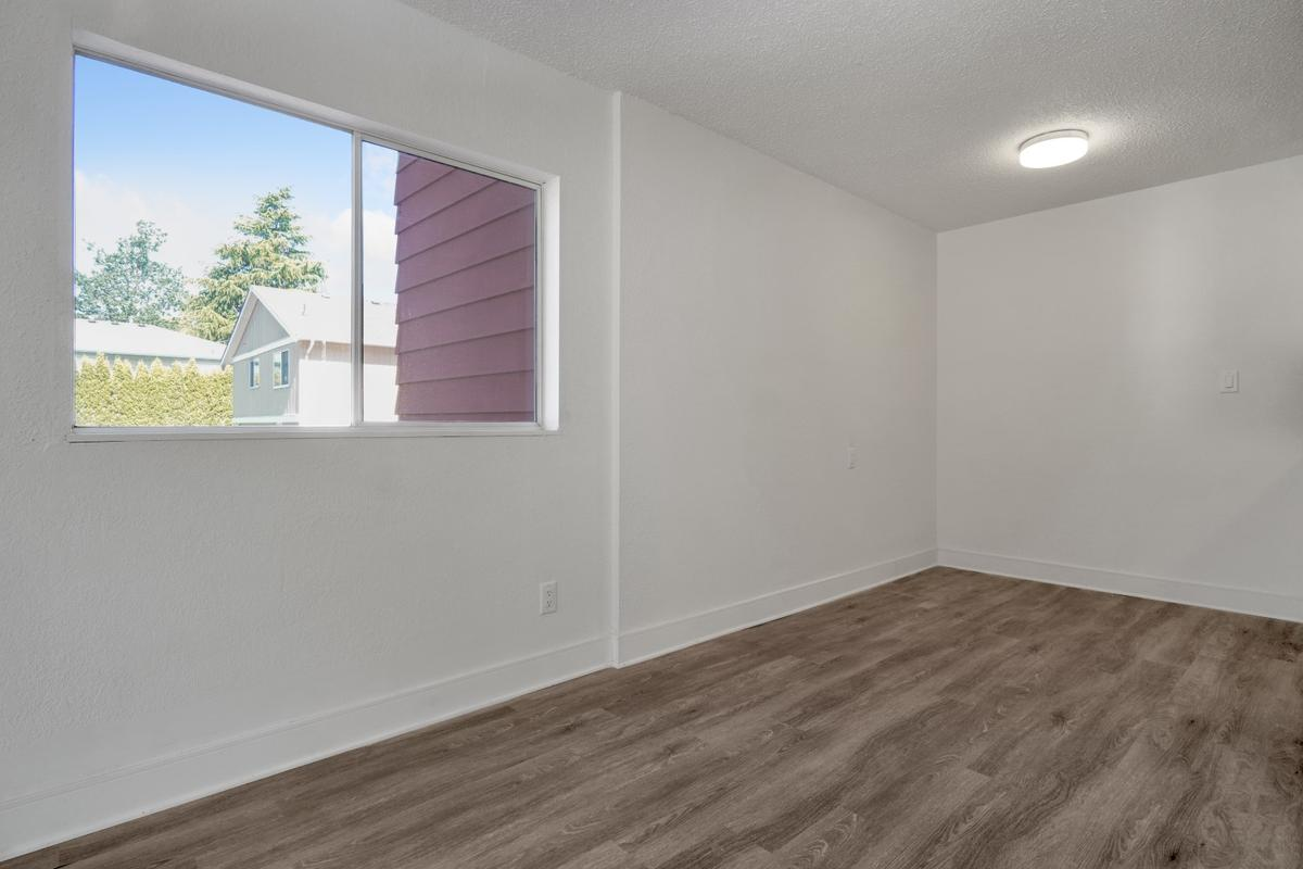 Parkside Manor - Photo 9