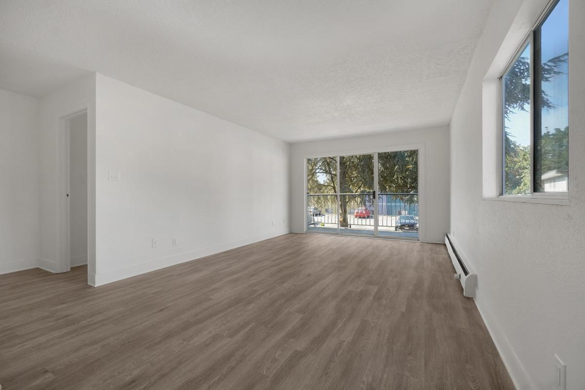 Parkside Manor - Photo 13