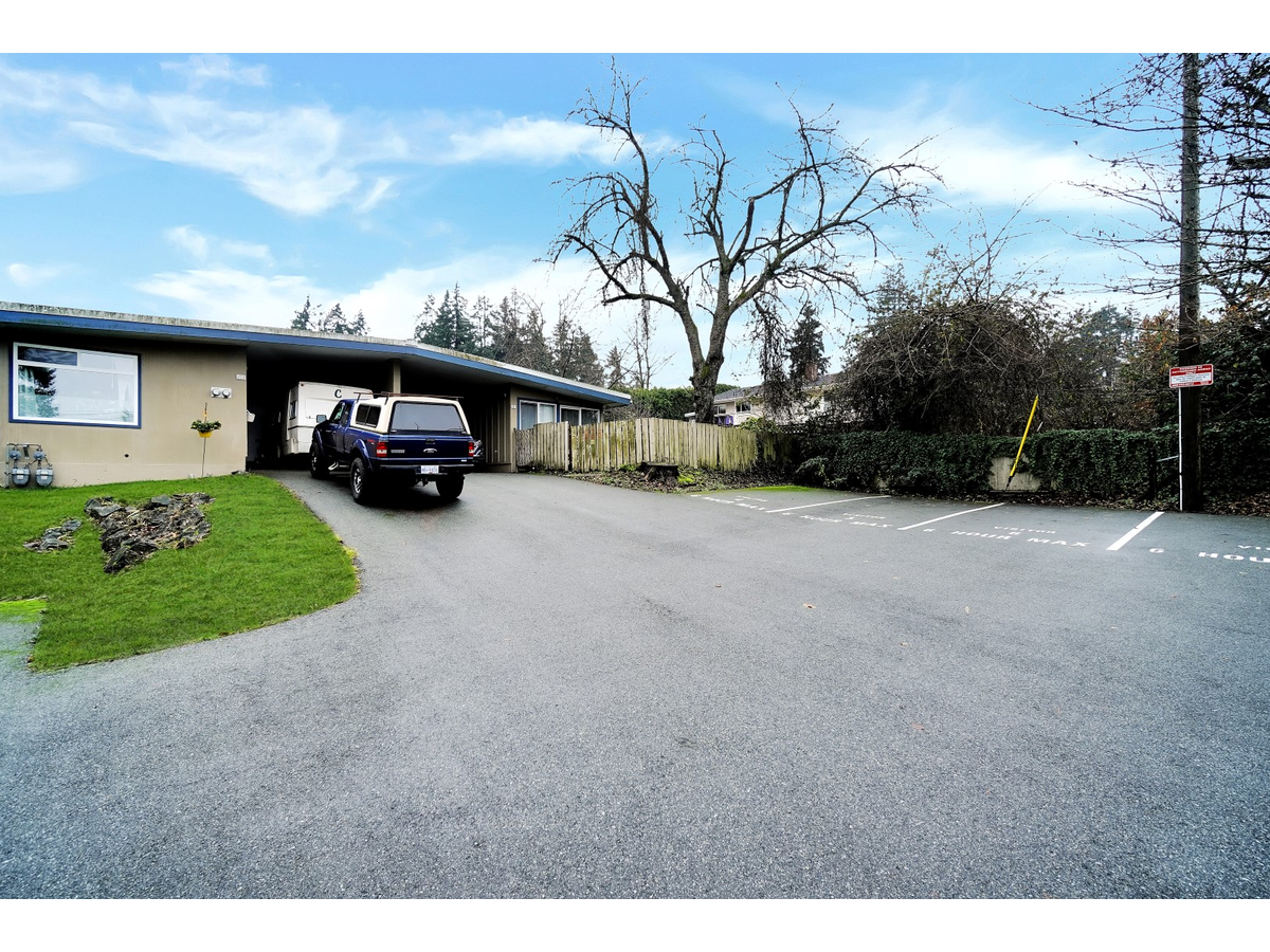 789-837 Brechin Road - Photo 6