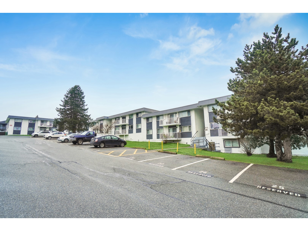 Bowen Estates - Photo 15