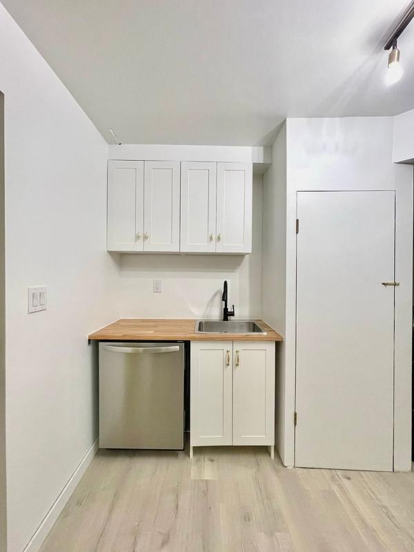  2133 Sperling Ave - Photo 10