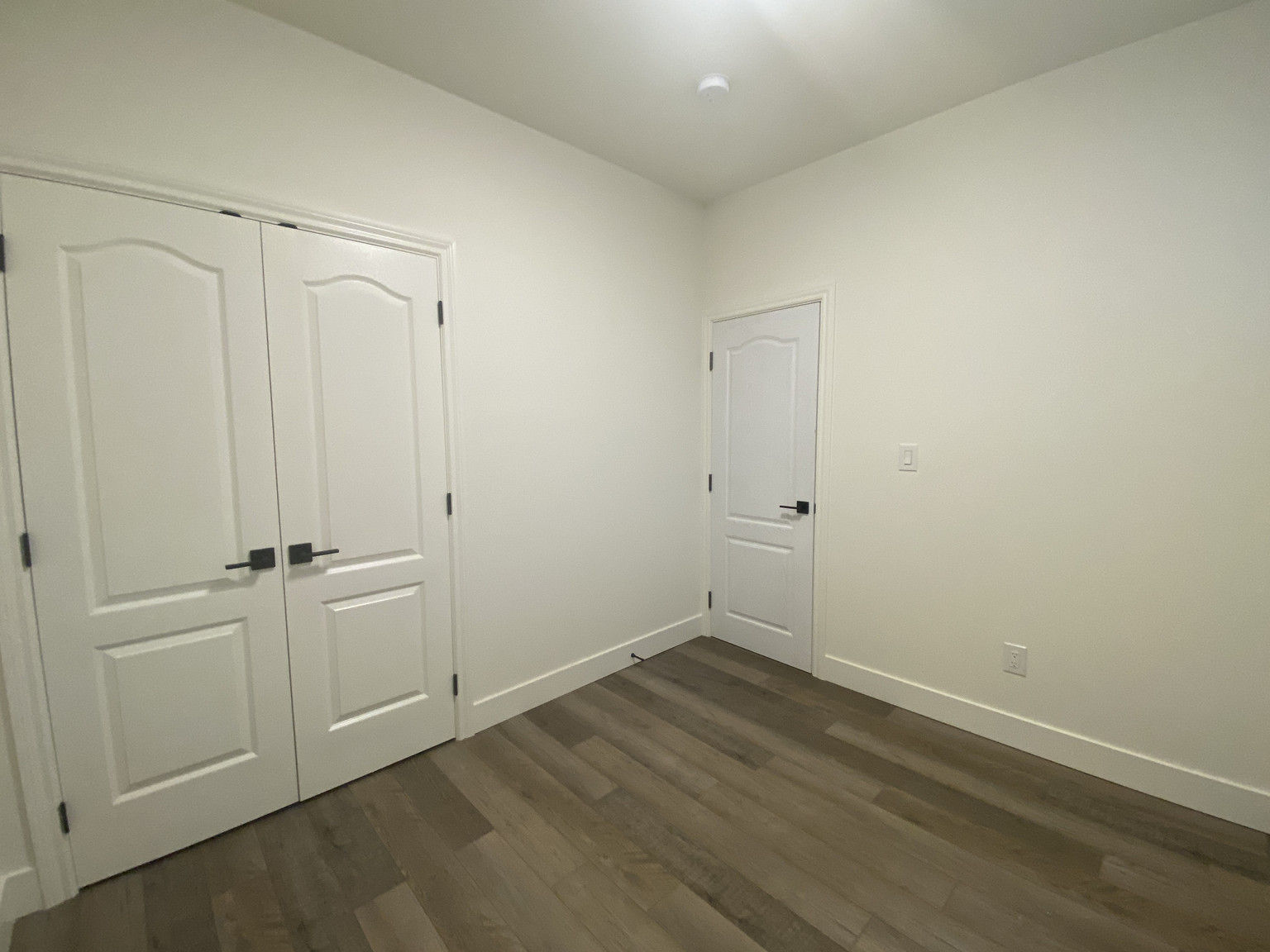 15632 37 AVE - Photo 9