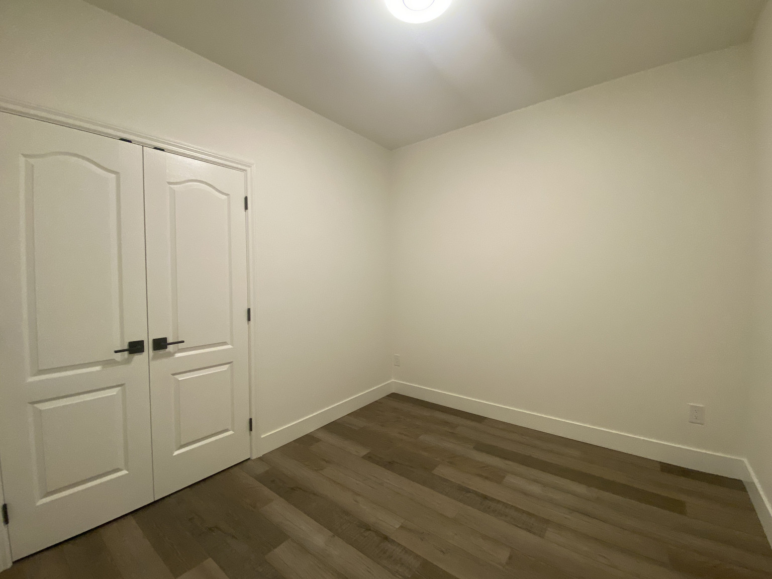 15632 37 AVE - Photo 13