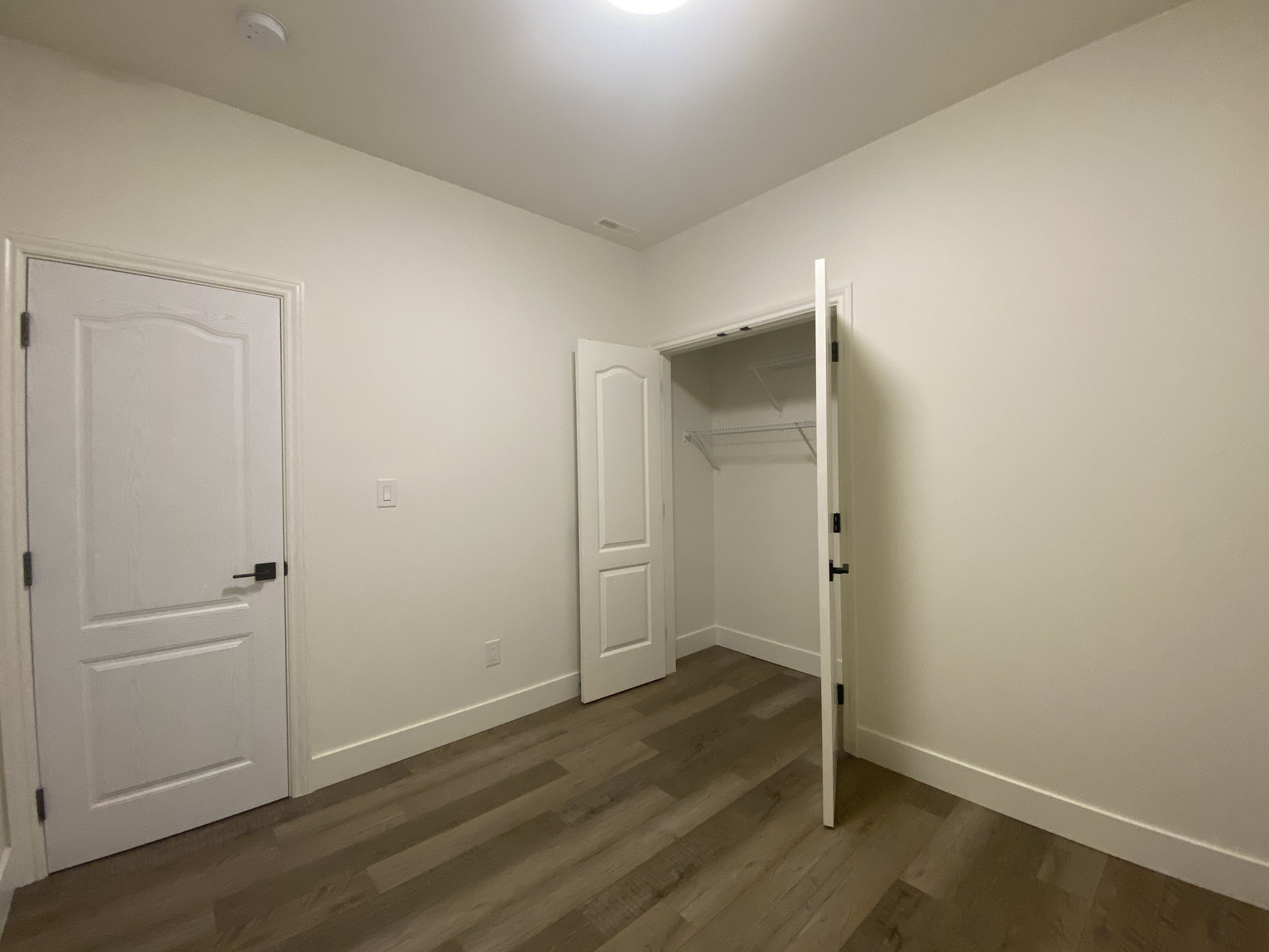 15632 37 AVE - Photo 17