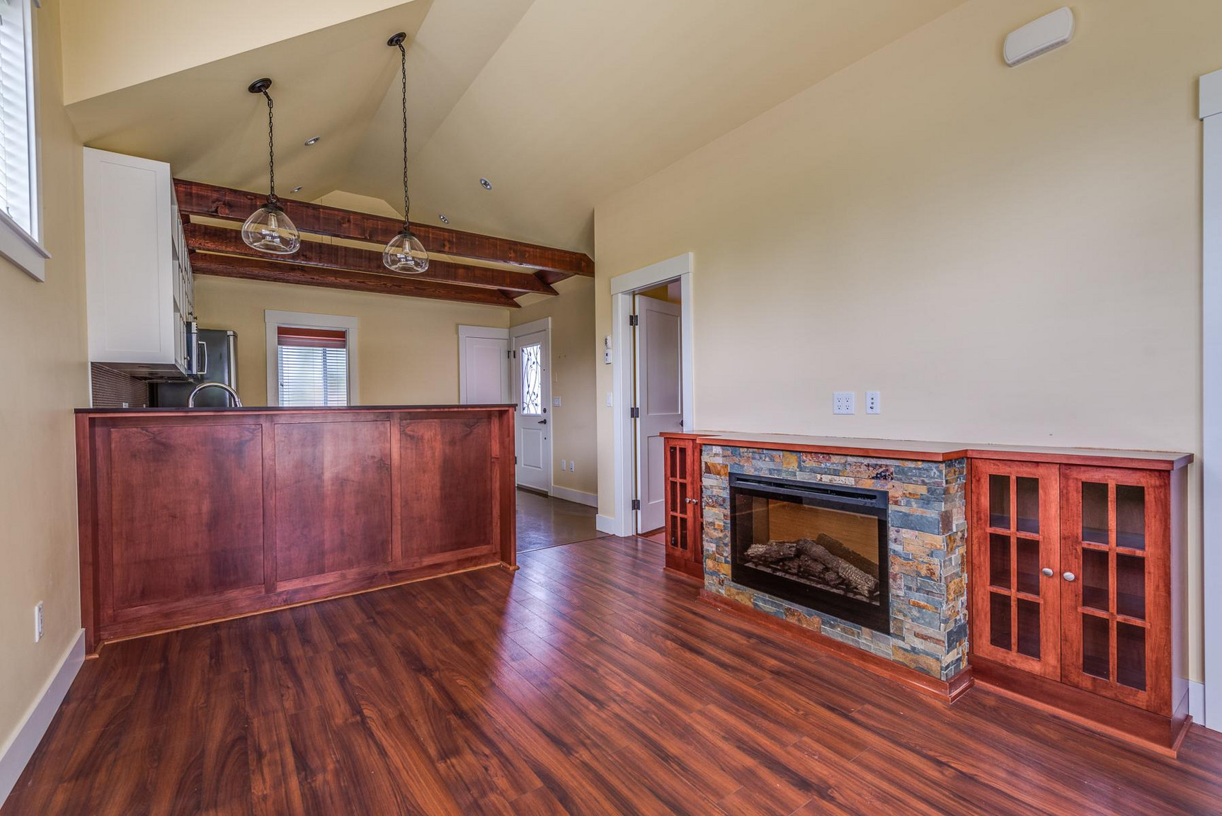 328 East 20th Street - Photo 9