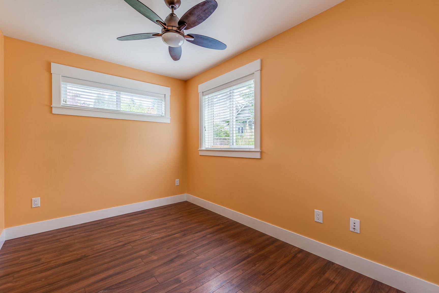 328 East 20th Street - Photo 21