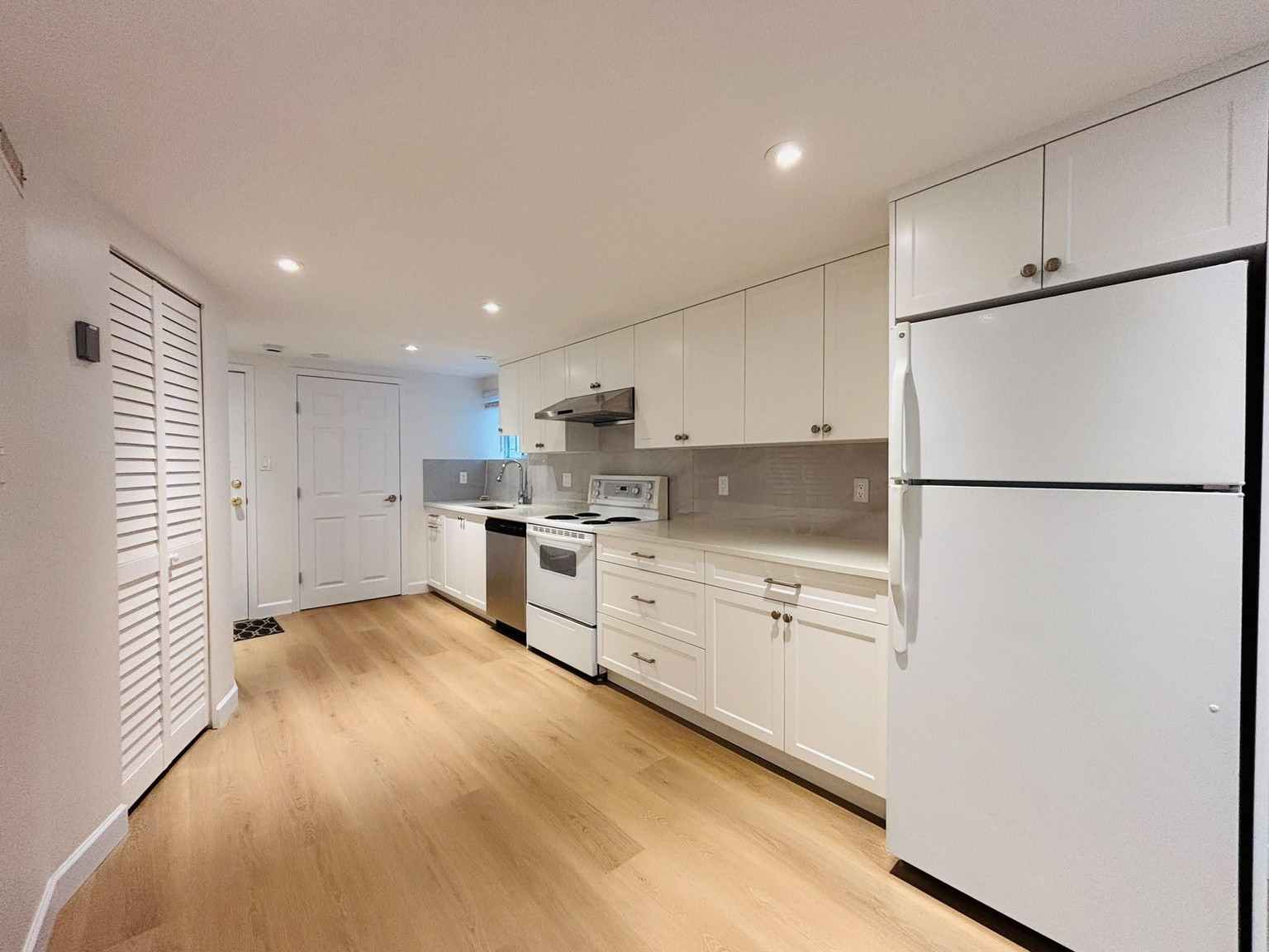 57TH AVE - Photo 5