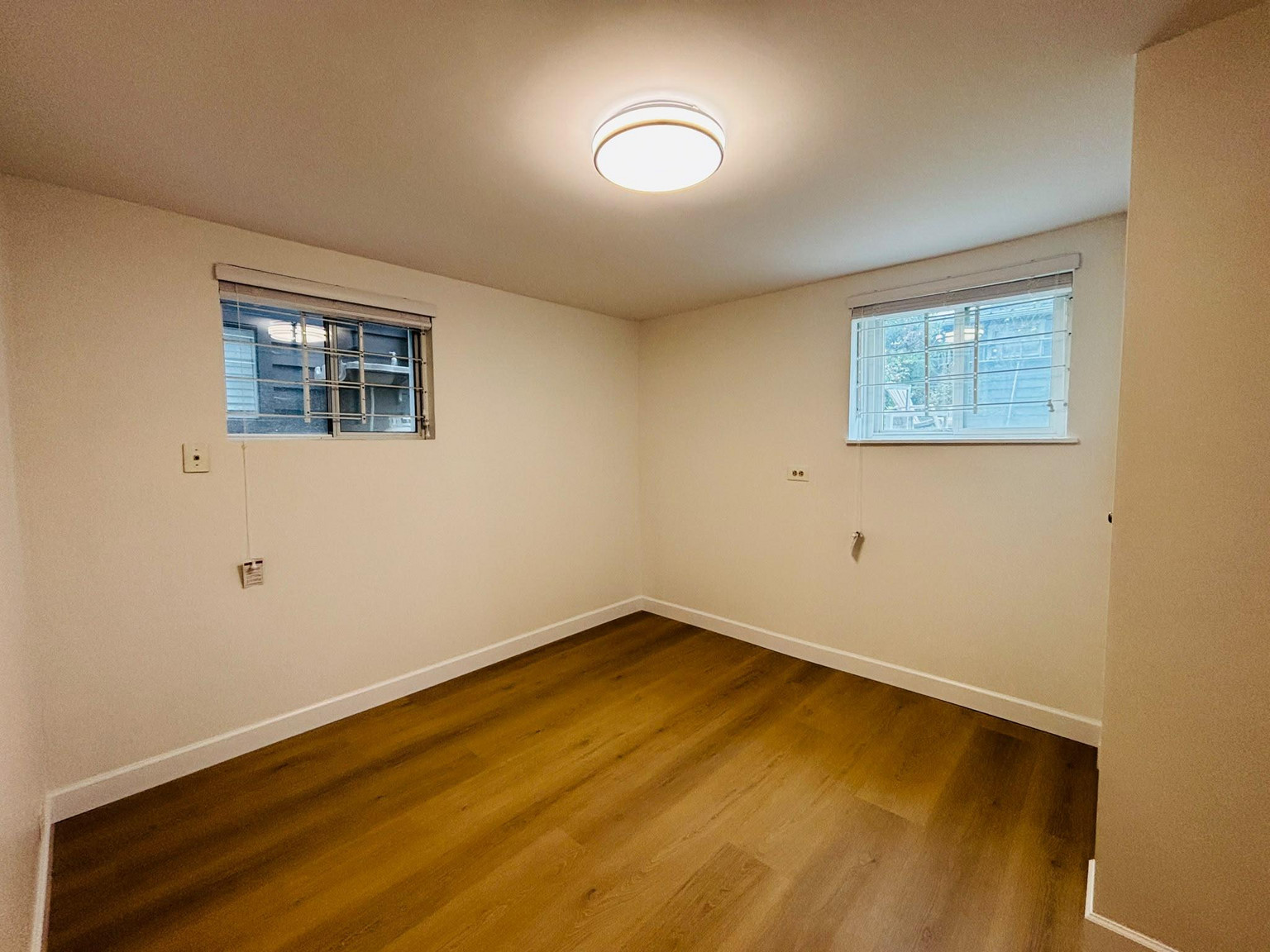 57TH AVE - Photo 17