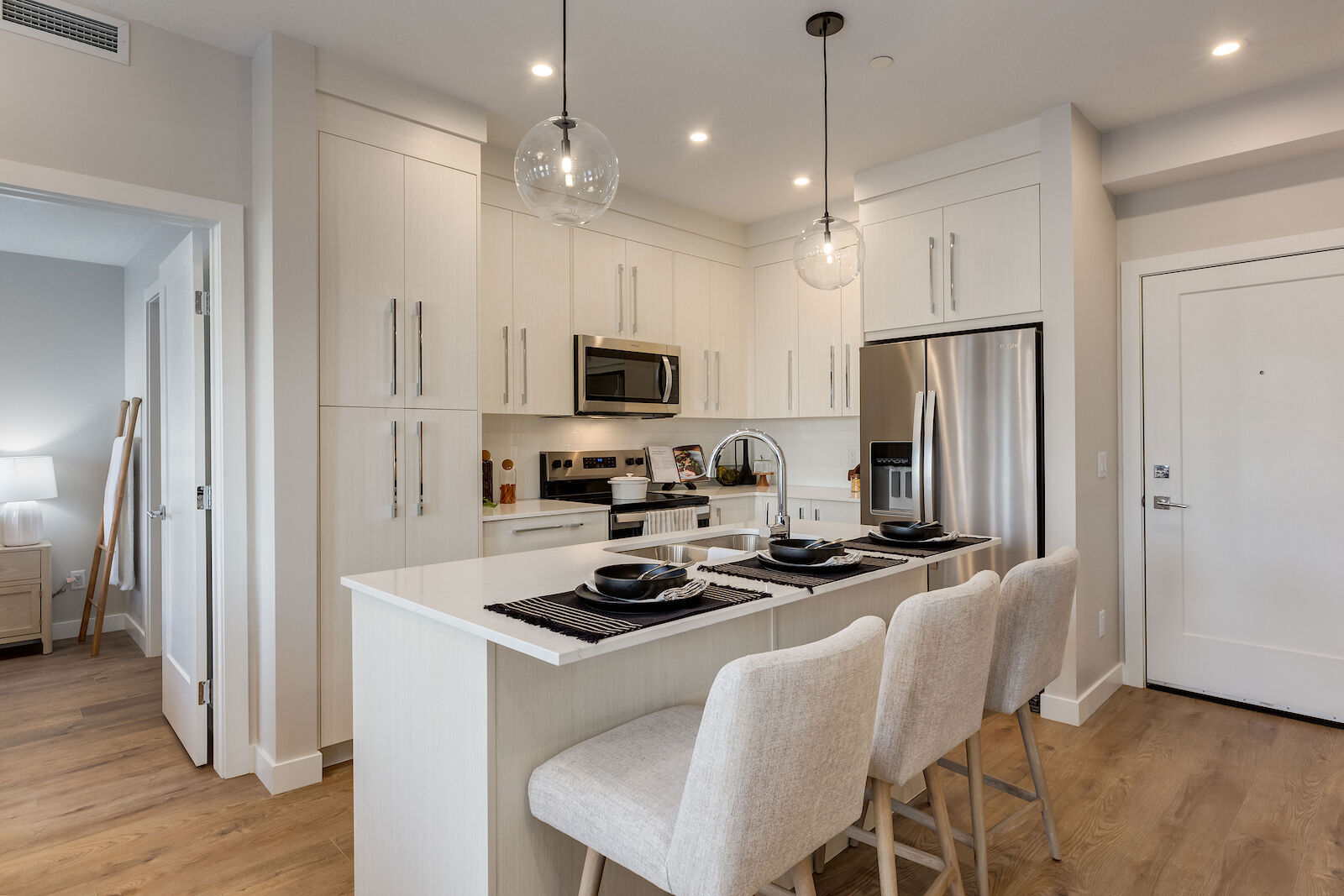 Atlas Apartments - Photo 7