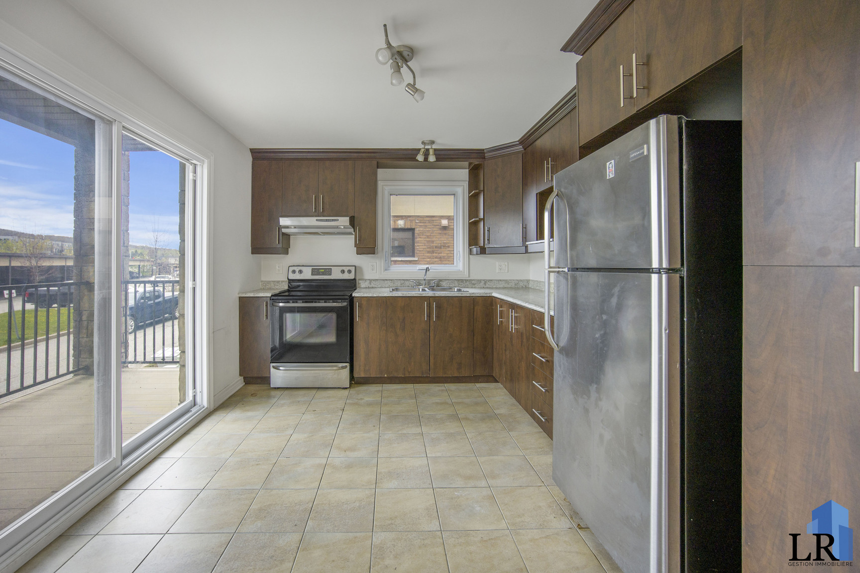 543 Boulevard des Grives — photo 3