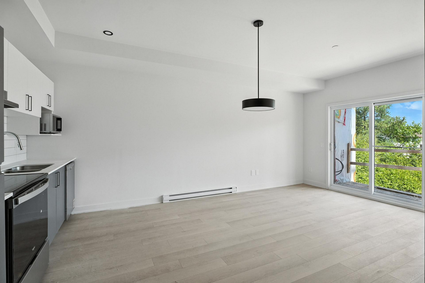 320 Chemin Freeman — photo 3