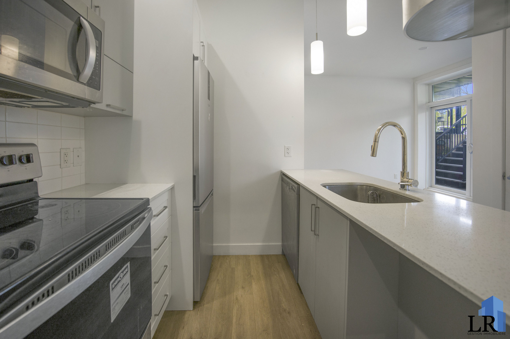 675 Boulevard du Plateau — photo 2