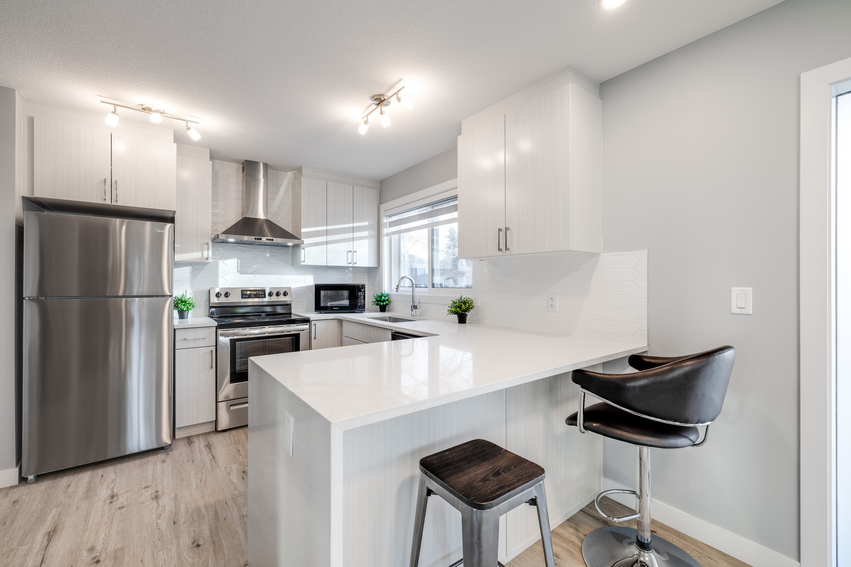 8750 83 Avenue Northwest - Photo 21