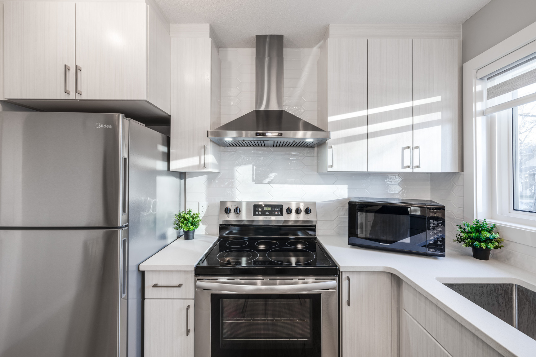 8750 83 Avenue Northwest - Photo 20
