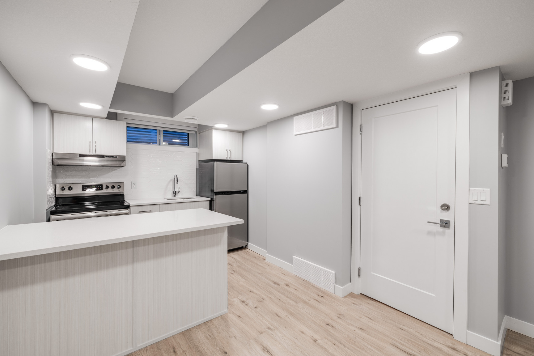 8714 83 Avenue Northwest - Photo 48