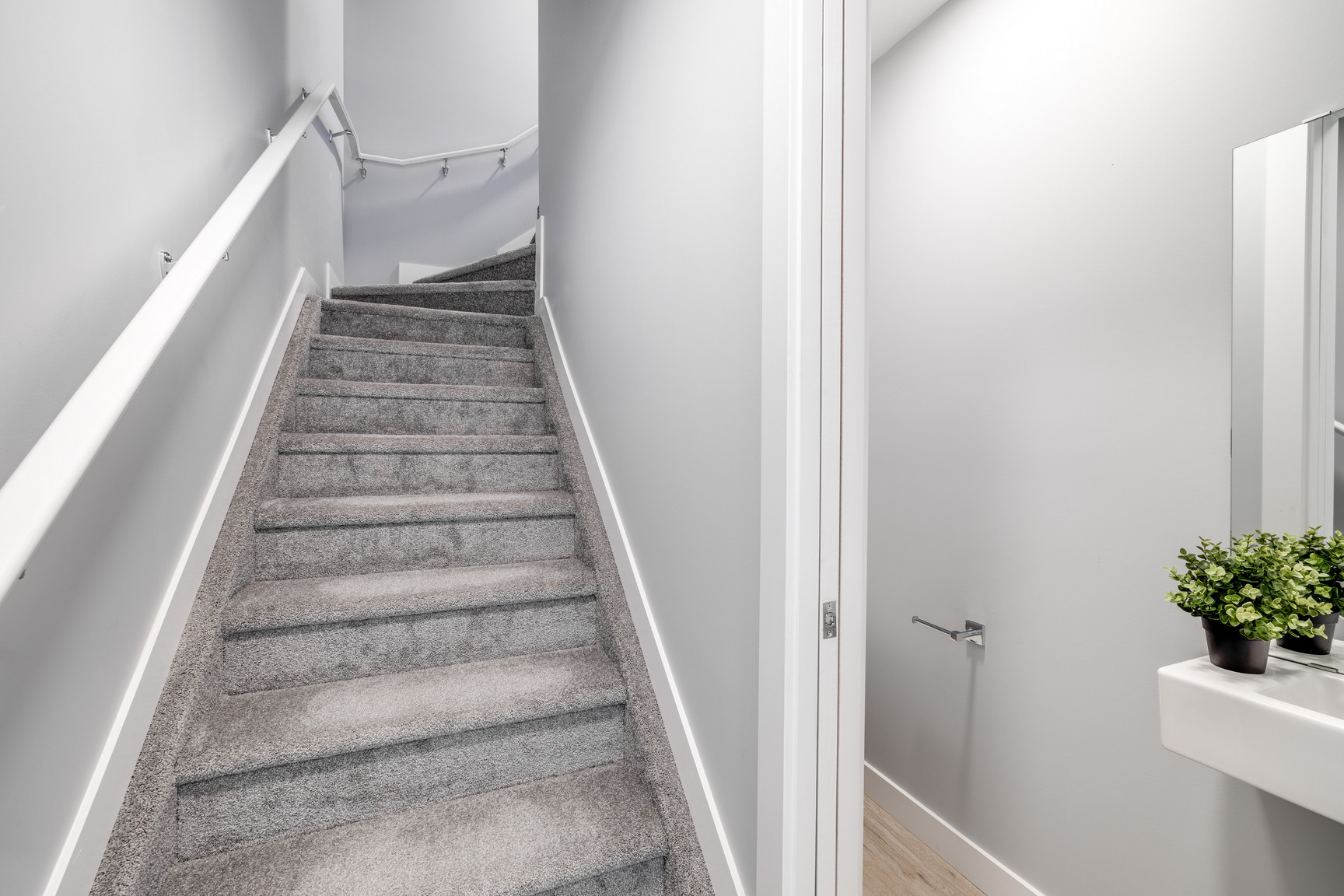 8714 83 Avenue Northwest - Photo 15