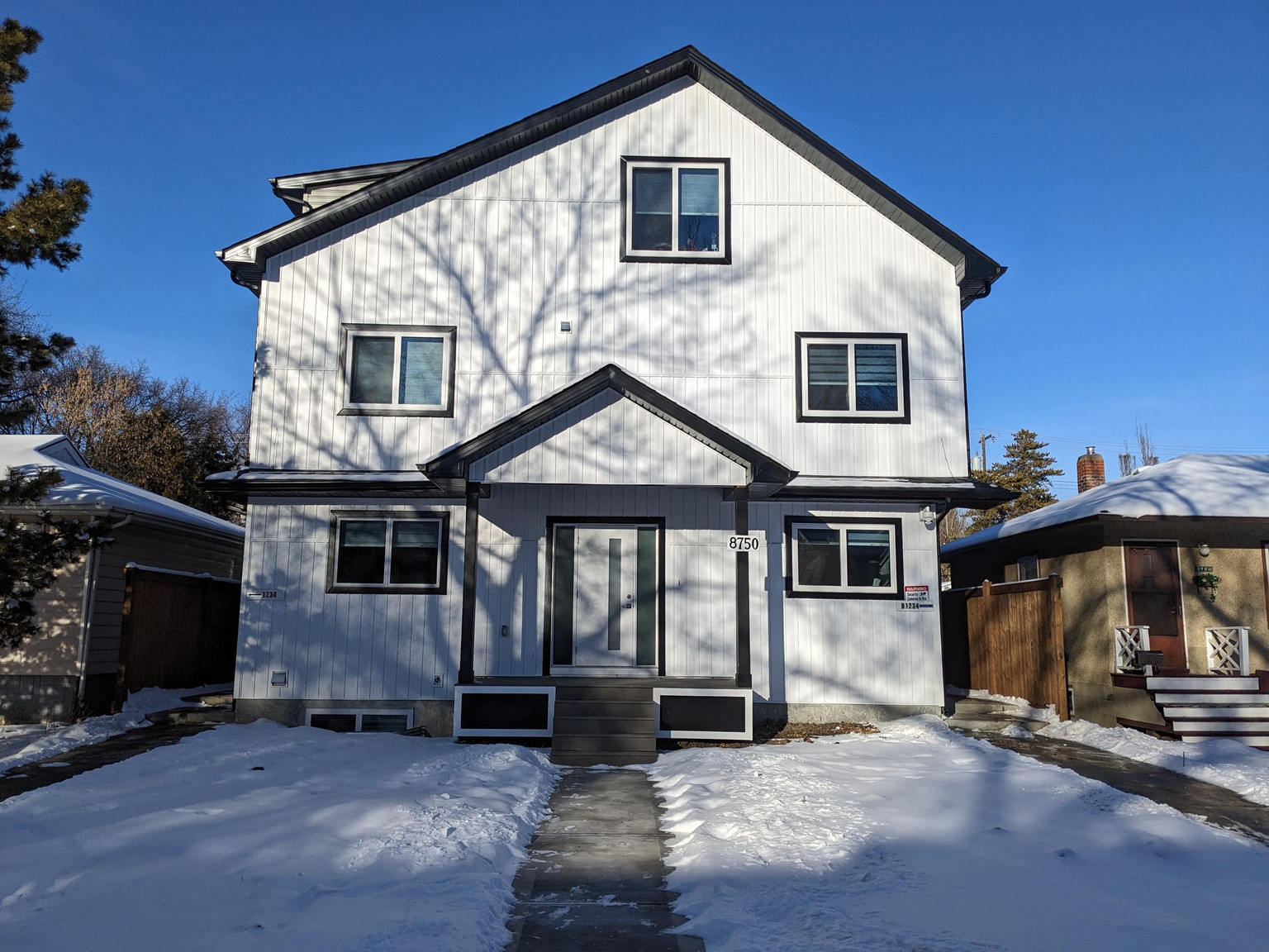 8750 83 Avenue Northwest - Photo 3
