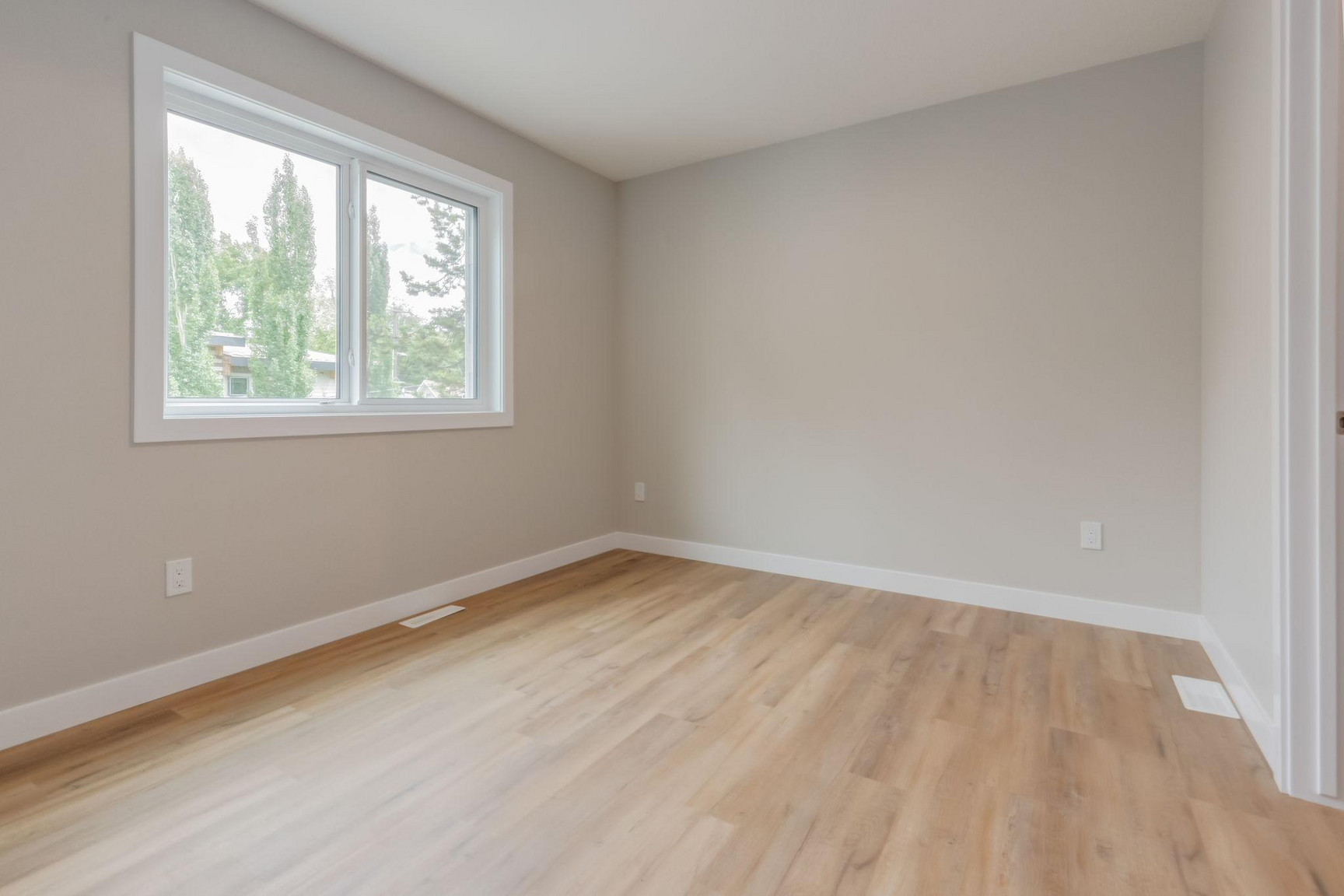 8919 81 Ave. - Photo 10