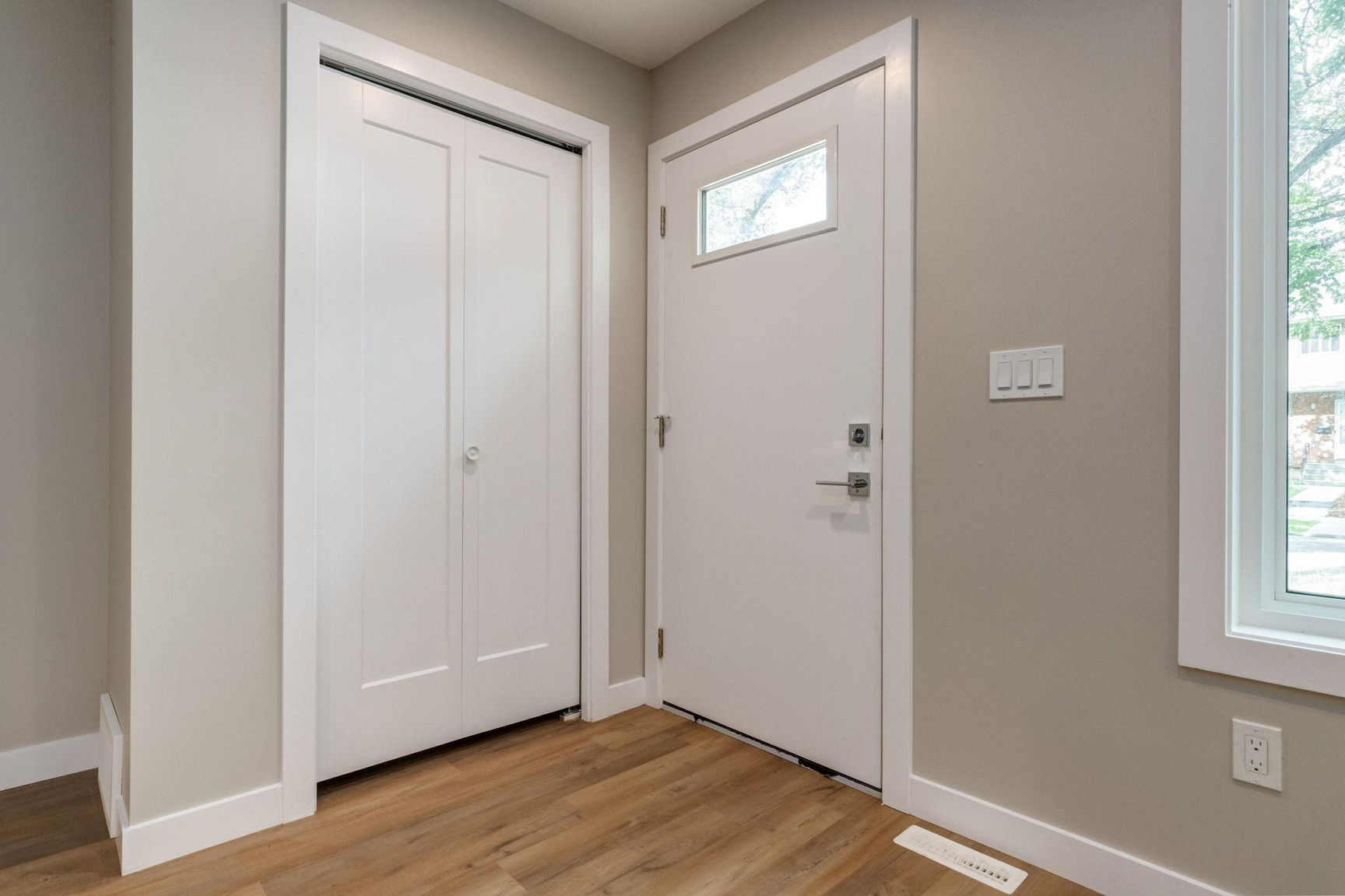 10426 148 St - Photo 6