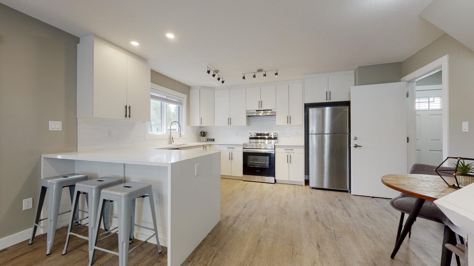 10219 146 Street - Photo 2