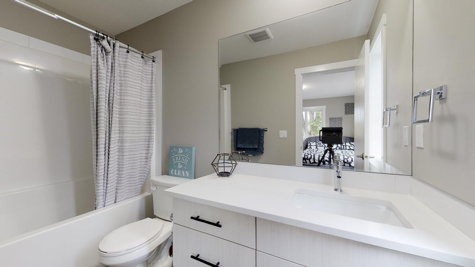10923 77 Avenue Northwest - Photo 6