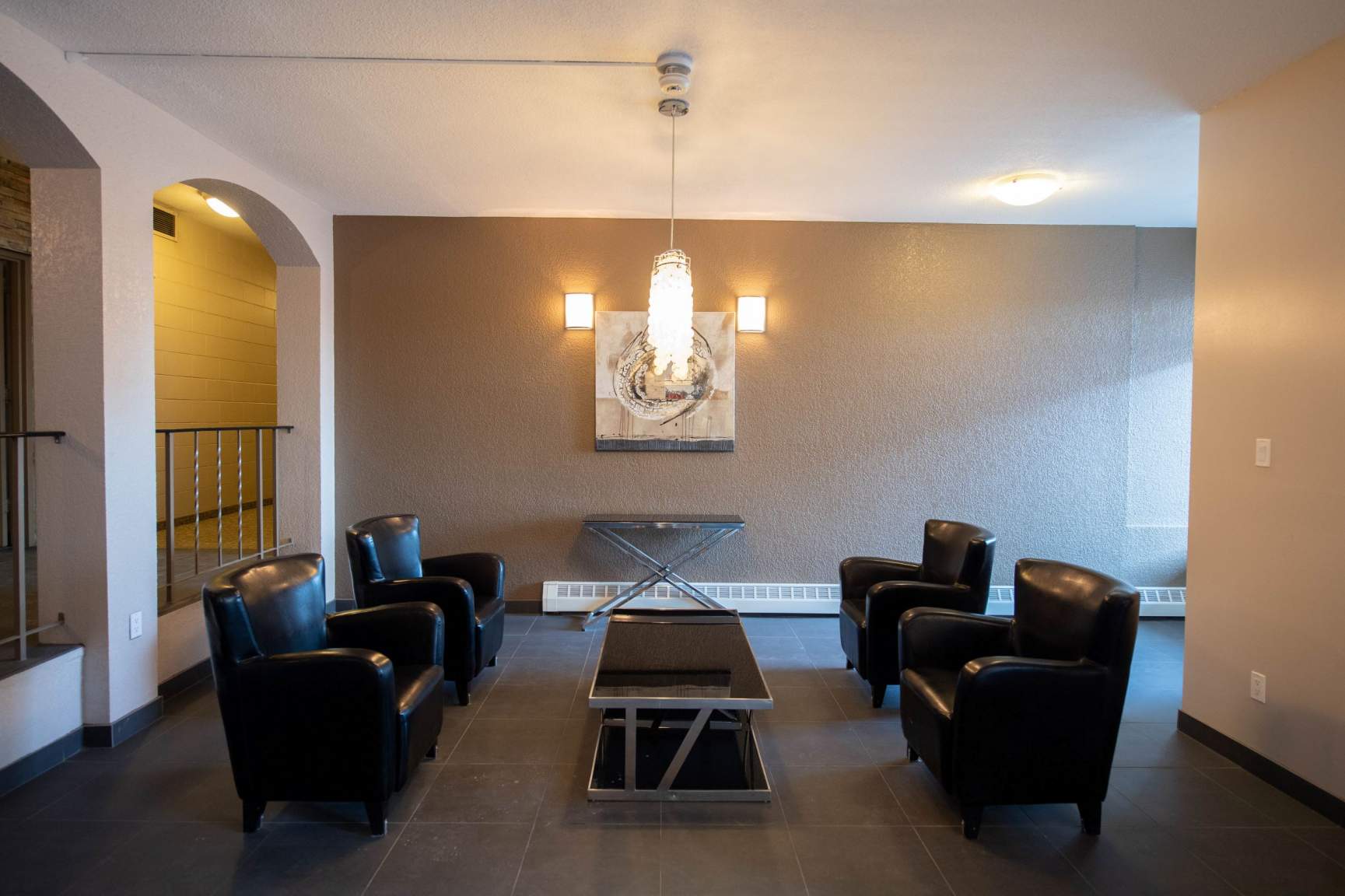 Dakota Towers - Photo 12