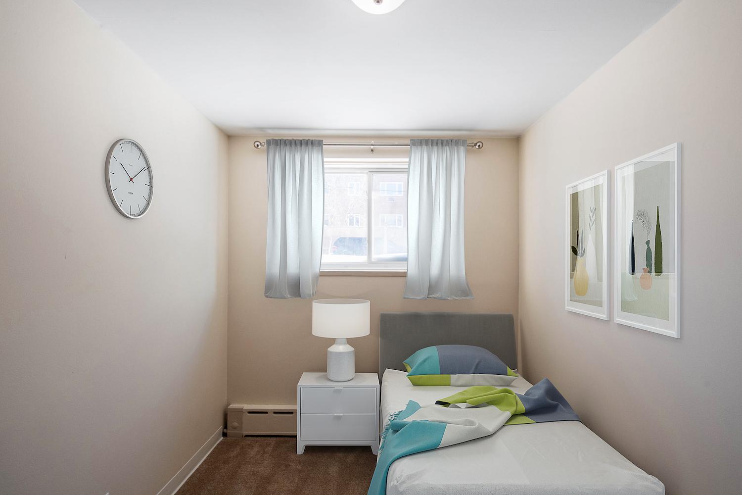 Edison Court - Photo 2