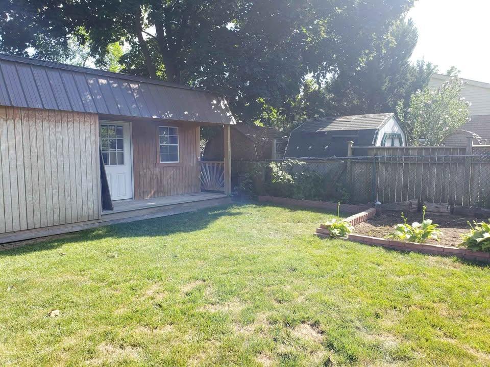 105 Harold Ave - Photo 24