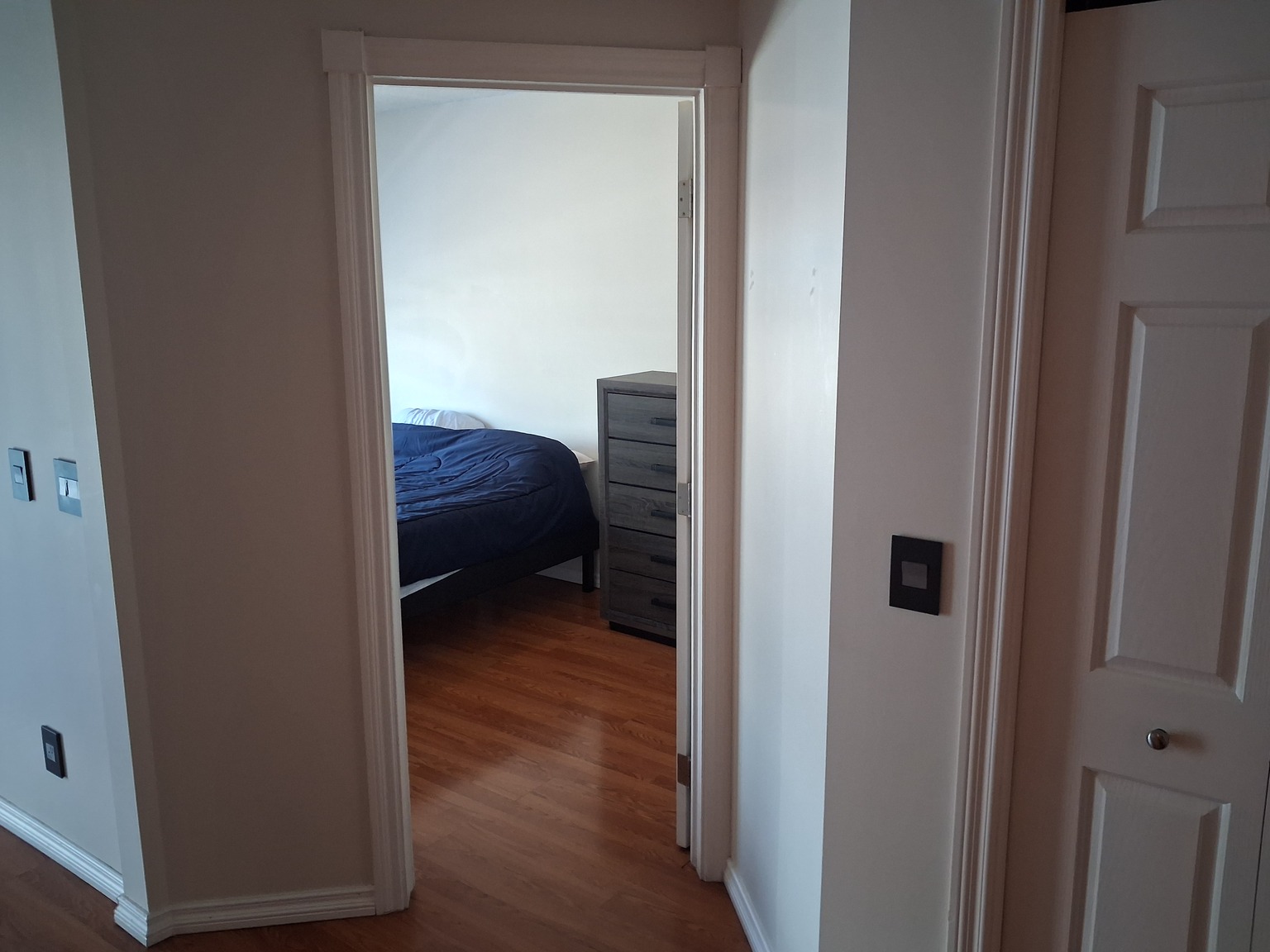 112 14 Avenue Southeast - Photo 11