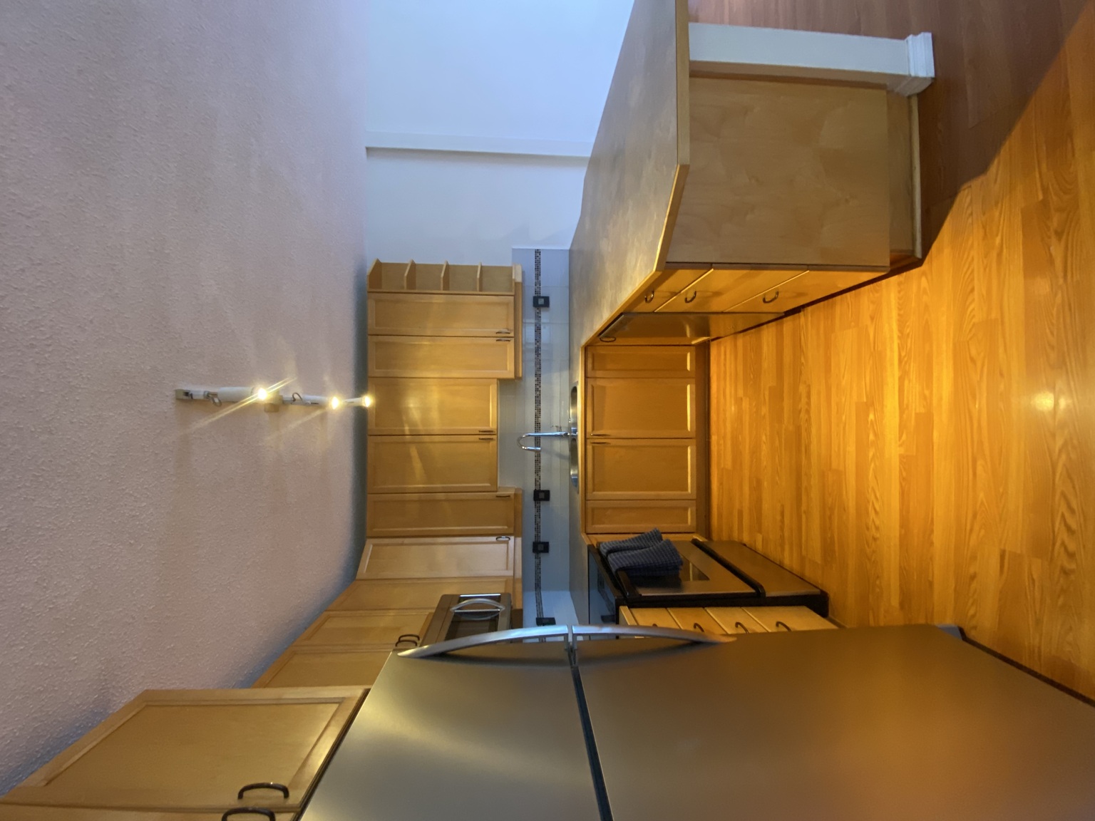 112 14 Avenue Southeast - Photo 17