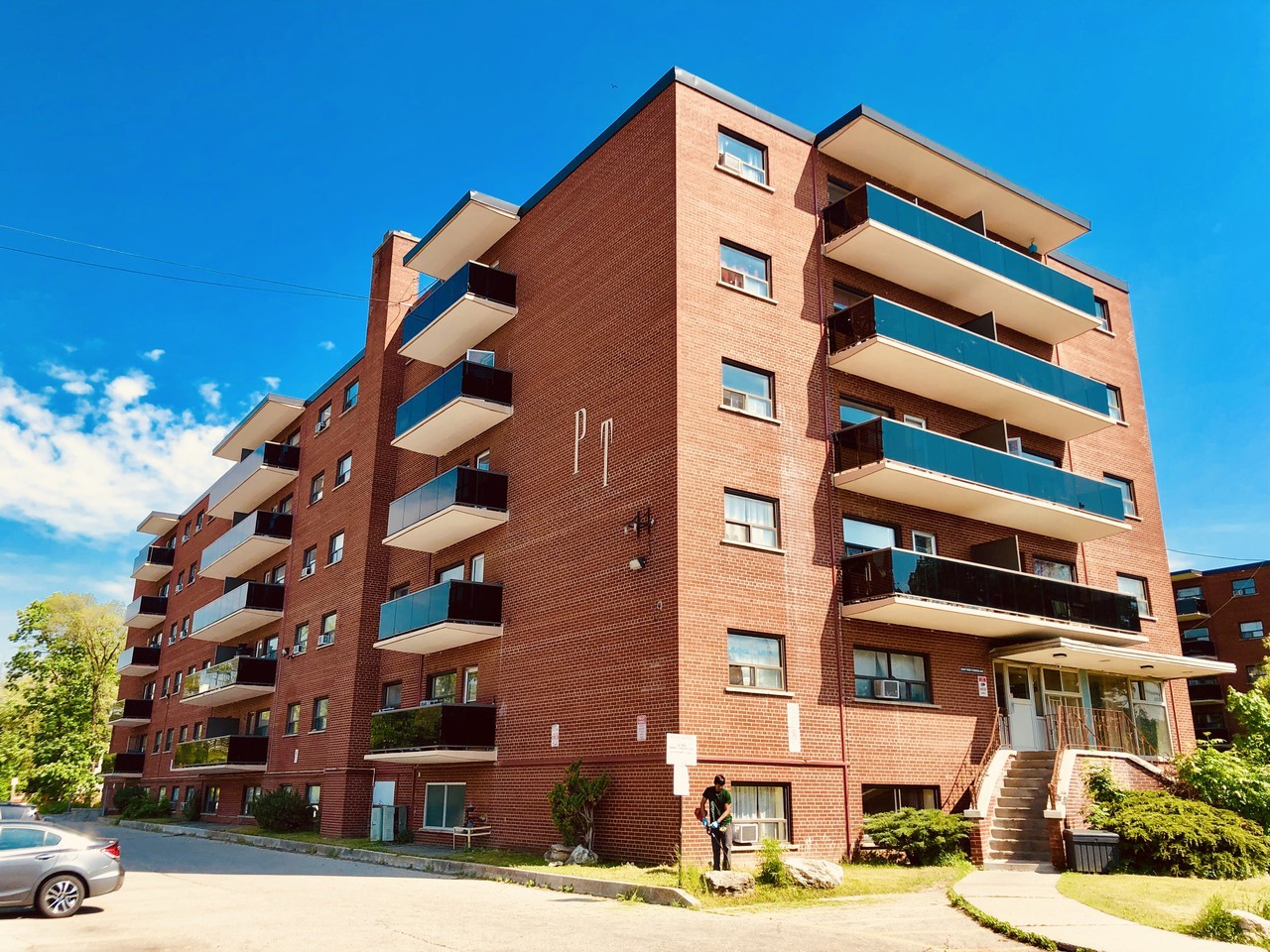 2333-2340 Park Towers Avenue - Photo 14