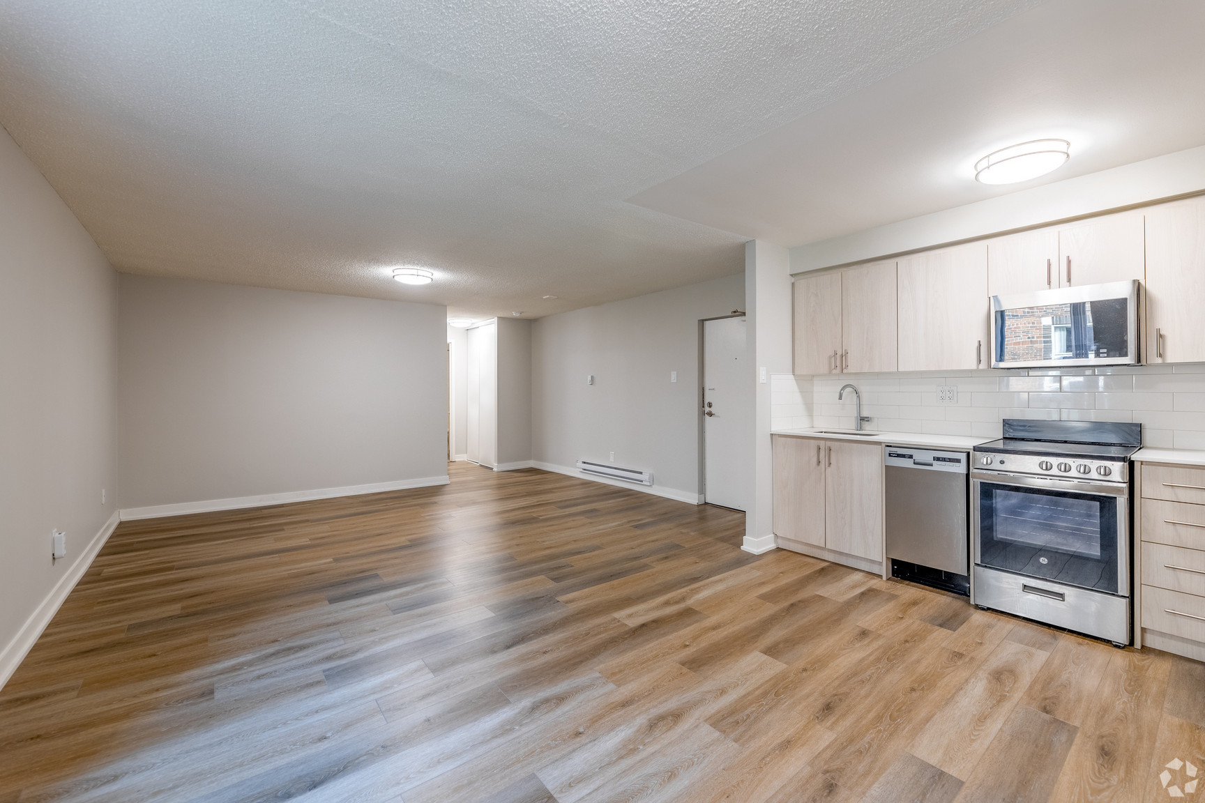 Sherwood Court Apartments - Photo 12