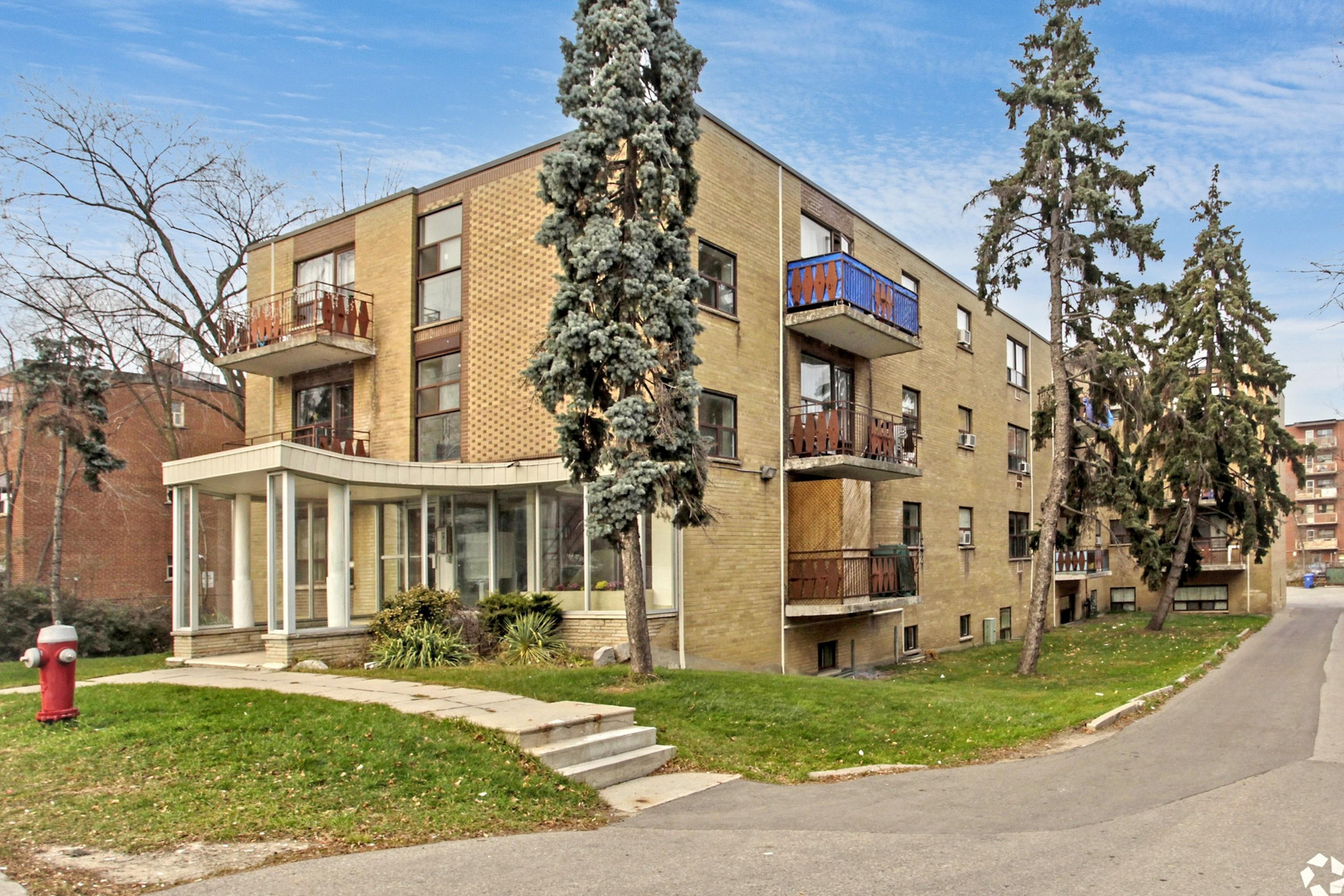 2333-2340 Park Towers Avenue - Photo 26