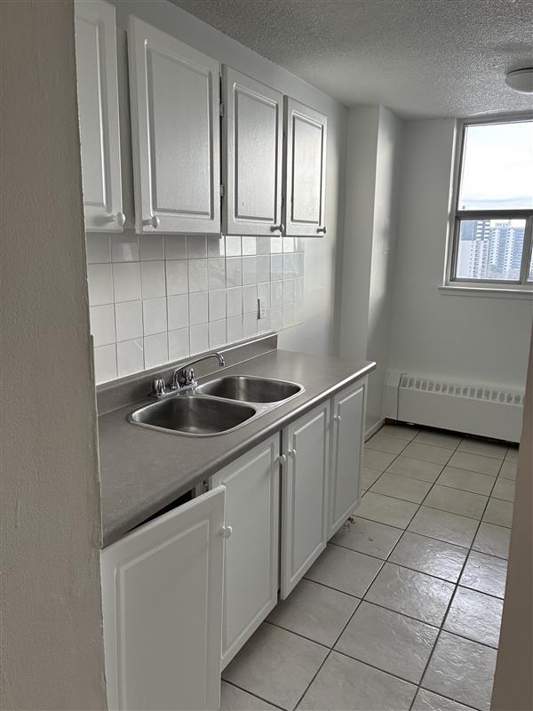 2900 Jane Street - Photo 3