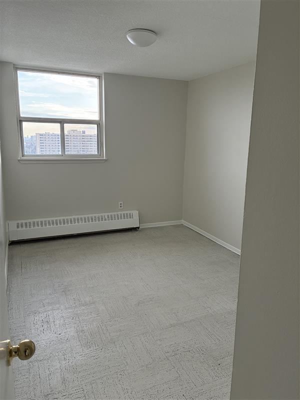 2900 Jane Street - Photo 4