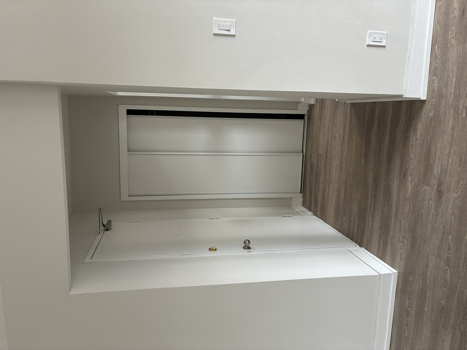 Westwood Apartments - Photo 15