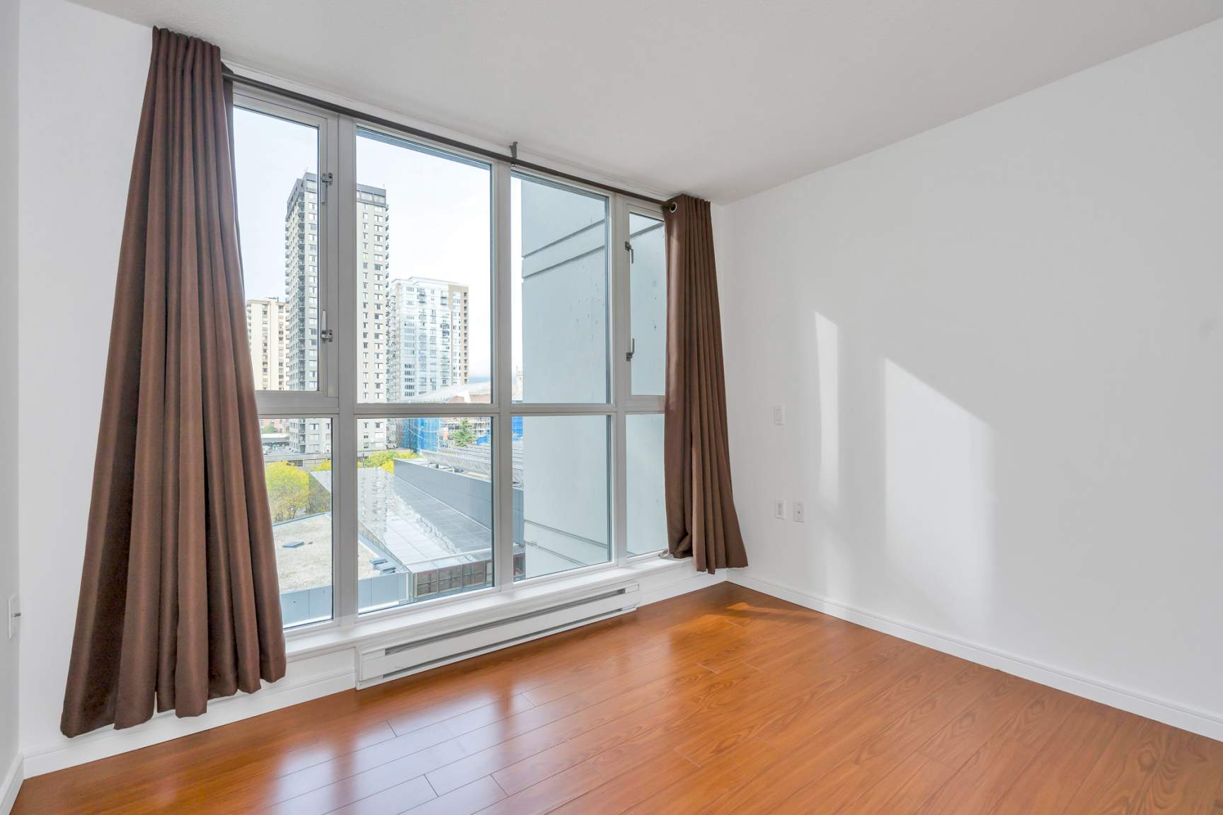 1068 Hornby St - Photo 16