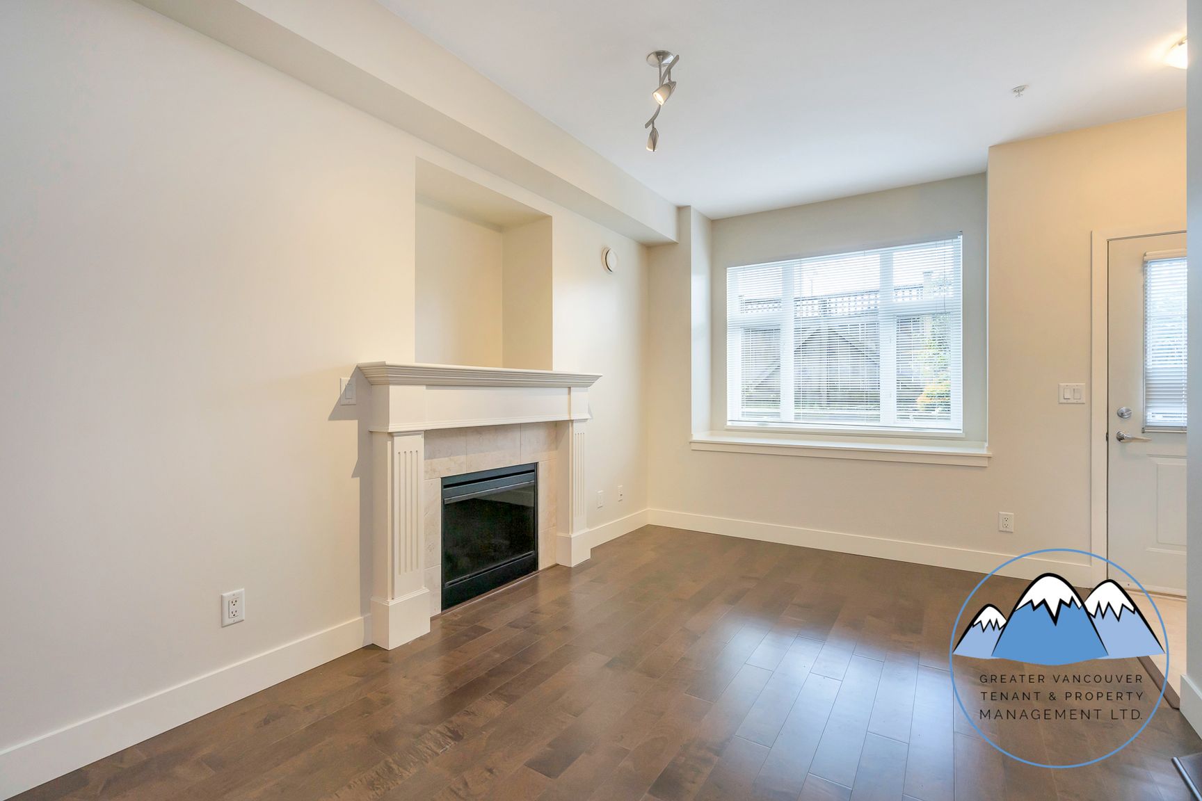 4458 Albert Street - Photo 13