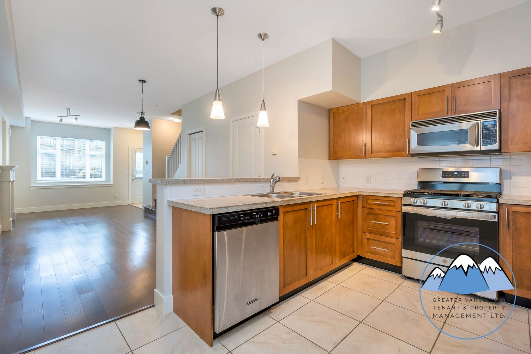 4458 Albert Street - Photo 3
