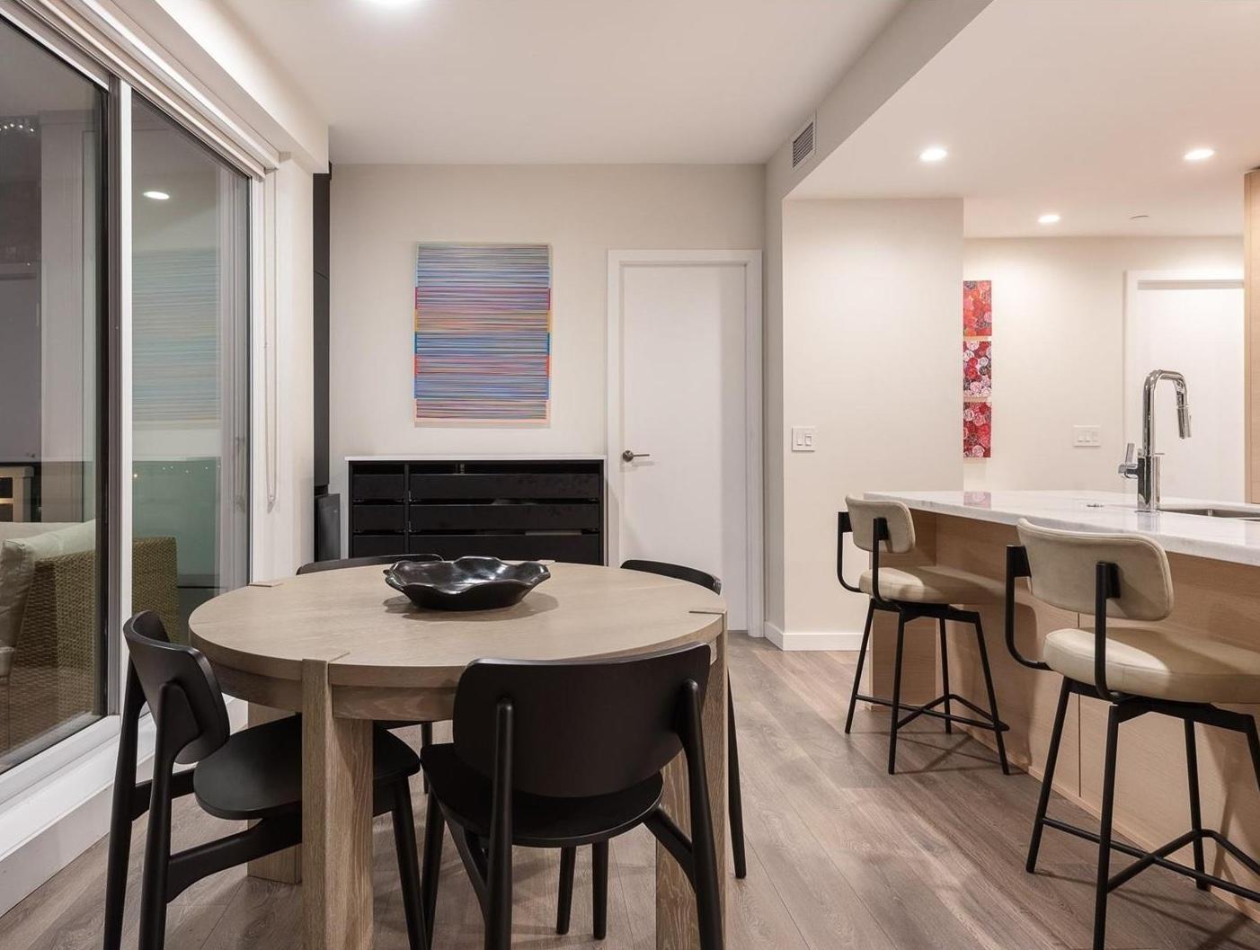 305 Morrissey Road, Port Moody - Photo 17