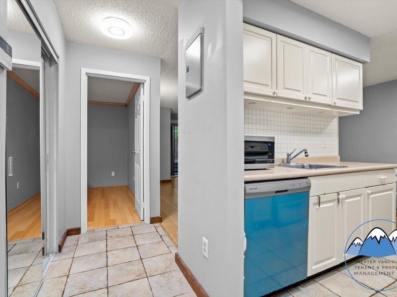 1945 Woodway Place, Burnaby - Photo 10