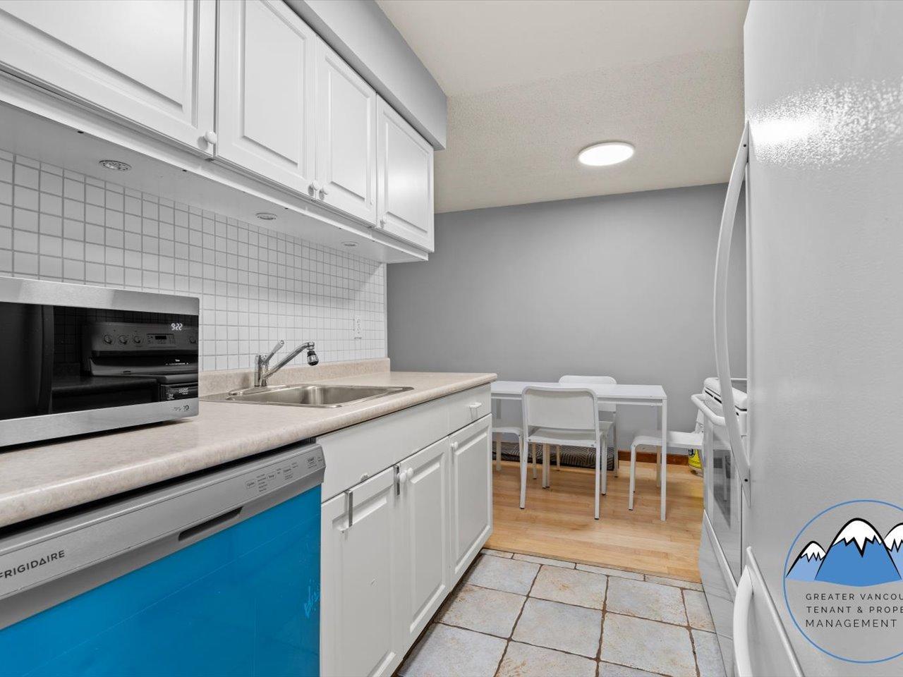 1945 Woodway Place, Burnaby - Photo 8