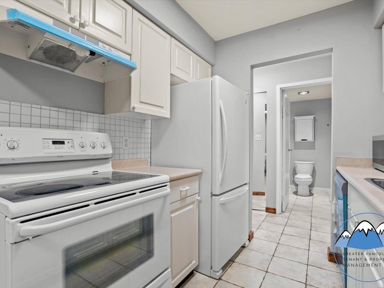 1945 Woodway Place, Burnaby - Photo 4