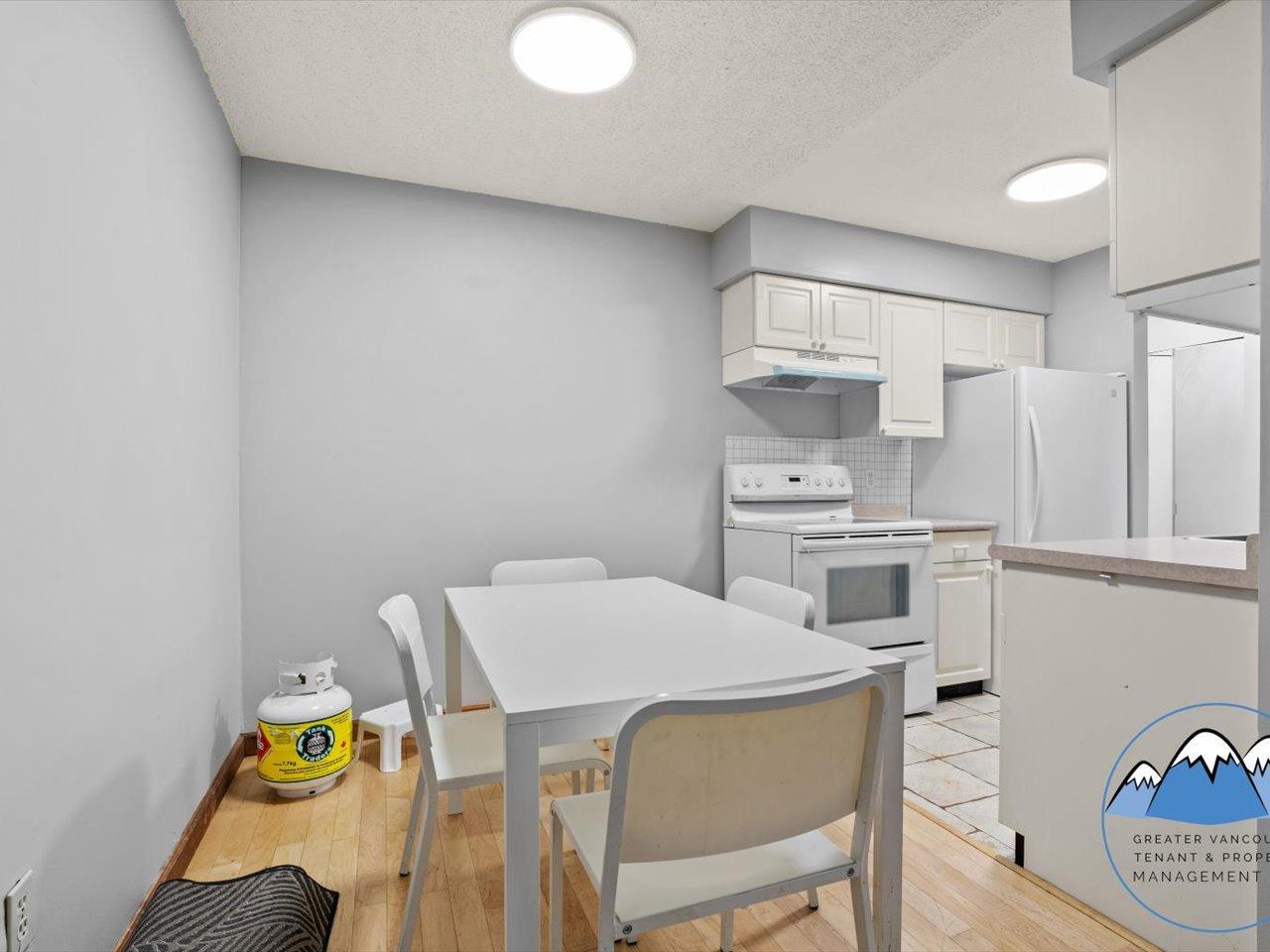 1945 Woodway Place, Burnaby - Photo 16