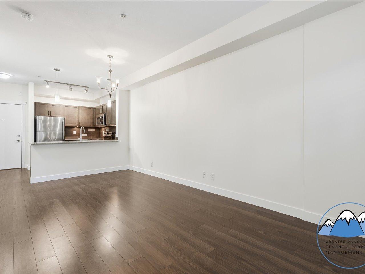 13468 King George Boulevard, Surrey - Photo 10